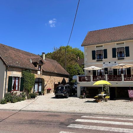 Auberge De La Chaloire La Petite-Verrière Exteriör bild