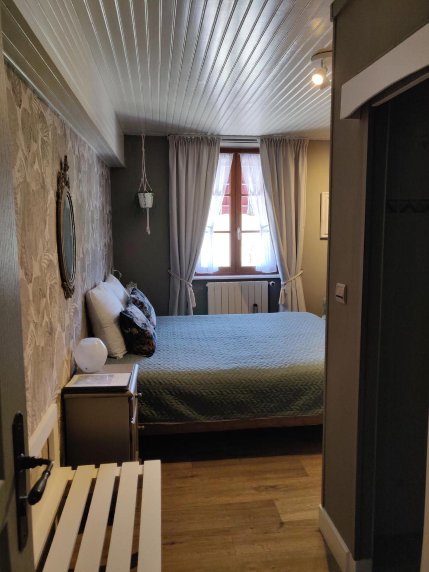 Auberge De La Chaloire La Petite-Verrière Exteriör bild